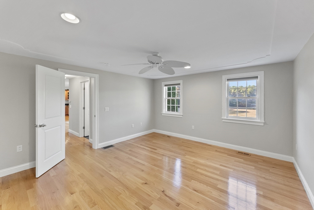 475 Ship Pond Rd