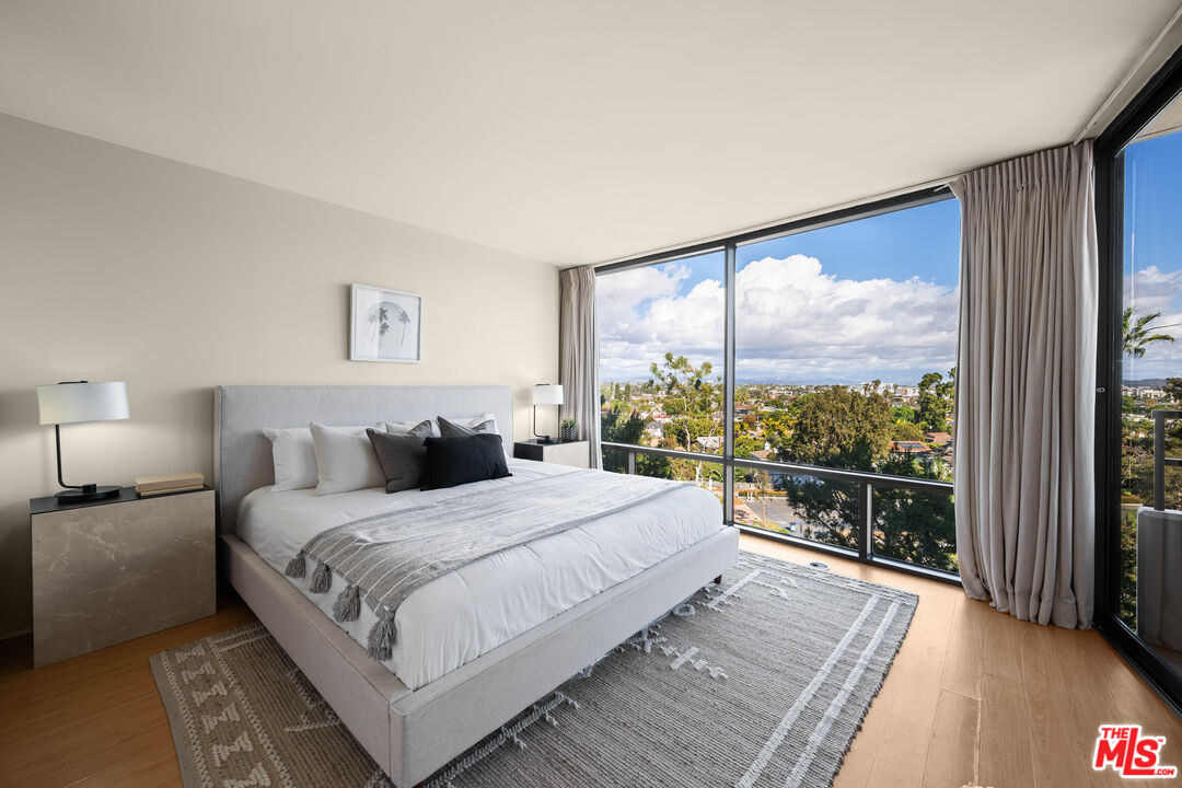 4337 Marina City Drive Unit: 347