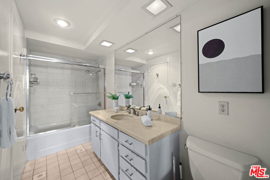 4337 Marina City Drive Unit: 347