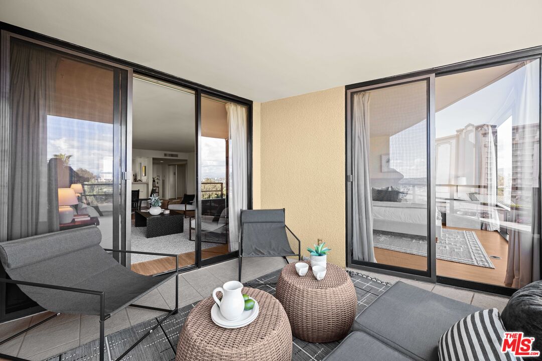 4337 Marina City Drive Unit: 347