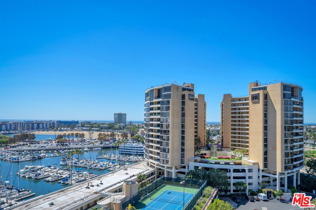 4314 Marina City Dr Unit: 720