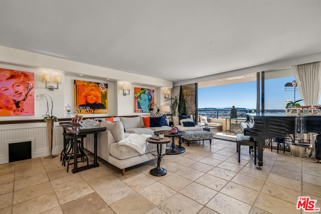 4314 Marina City Dr Unit: 720