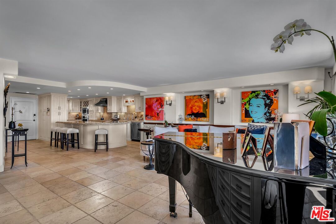 4314 Marina City Dr Unit: 720