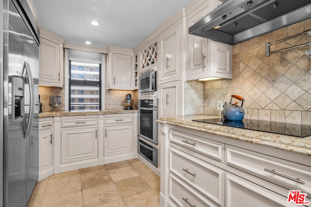 4314 Marina City Dr Unit: 720