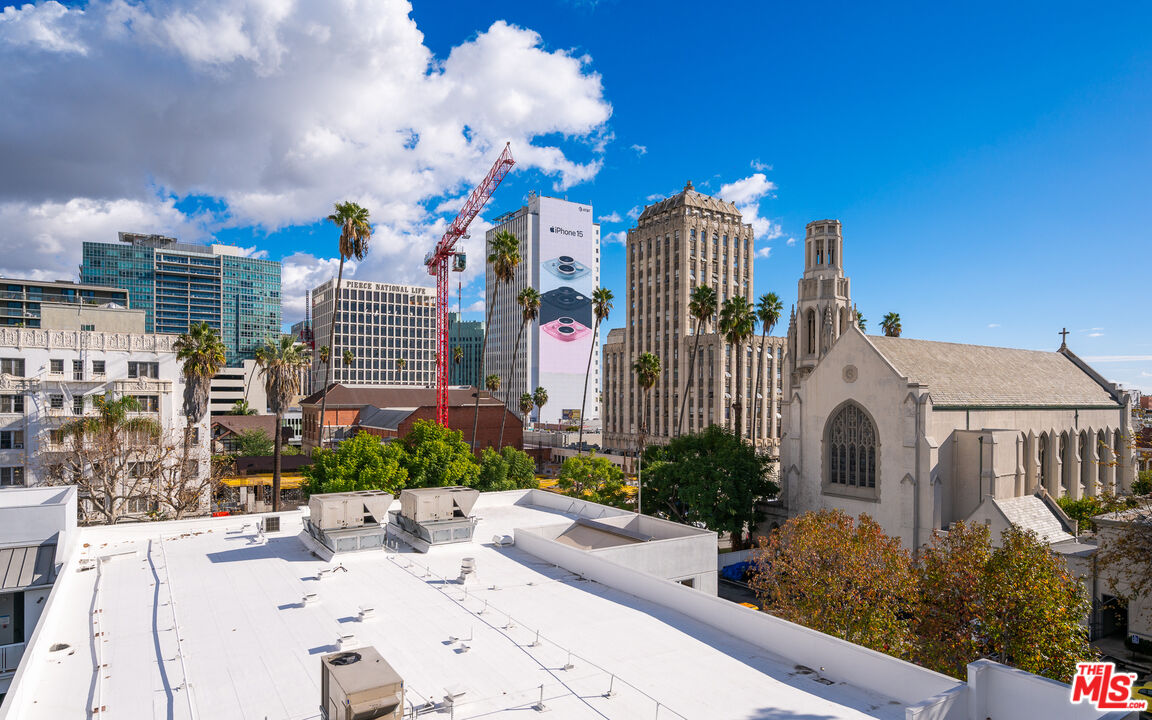 620 S Gramercy Pl Unit: 431