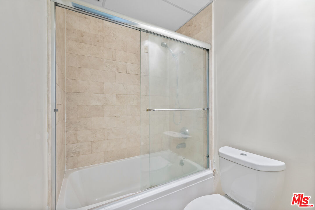 620 S Gramercy Pl Unit: 431