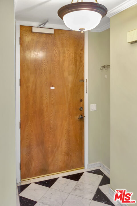 10747 WILSHIRE BLVD Unit: 501