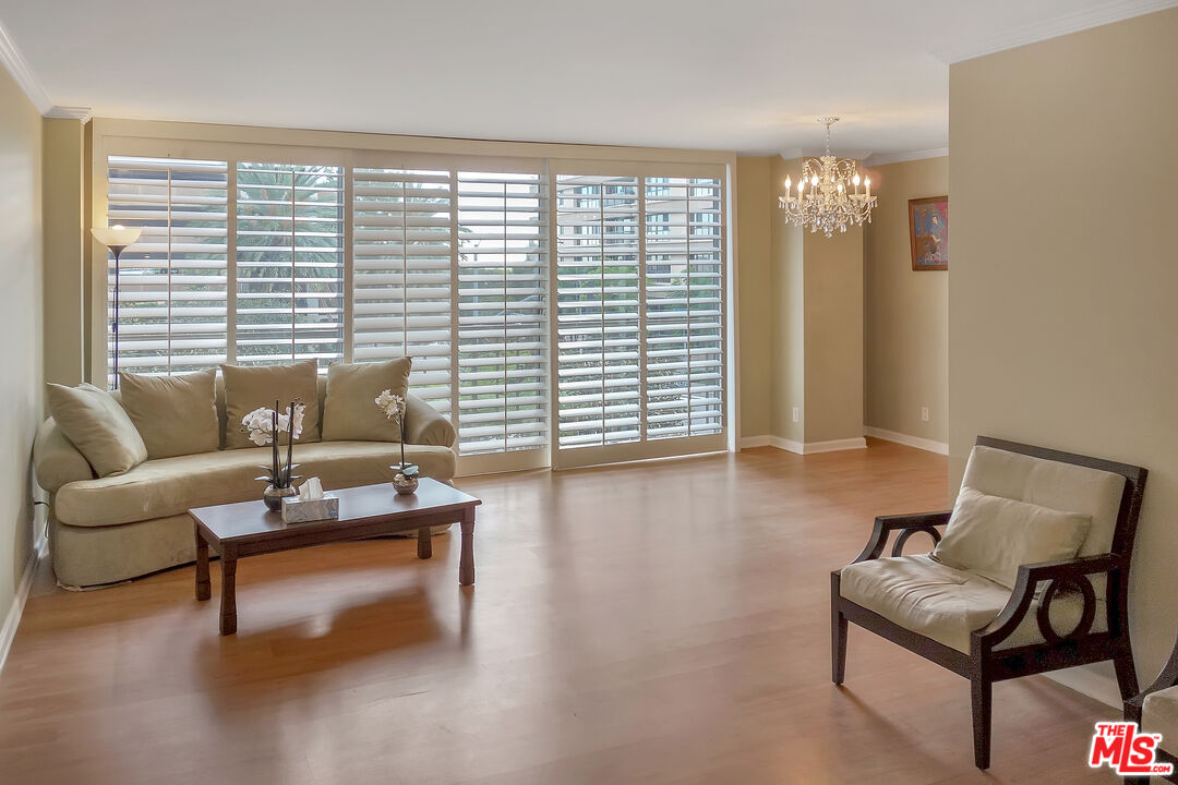 10747 WILSHIRE BLVD Unit: 501