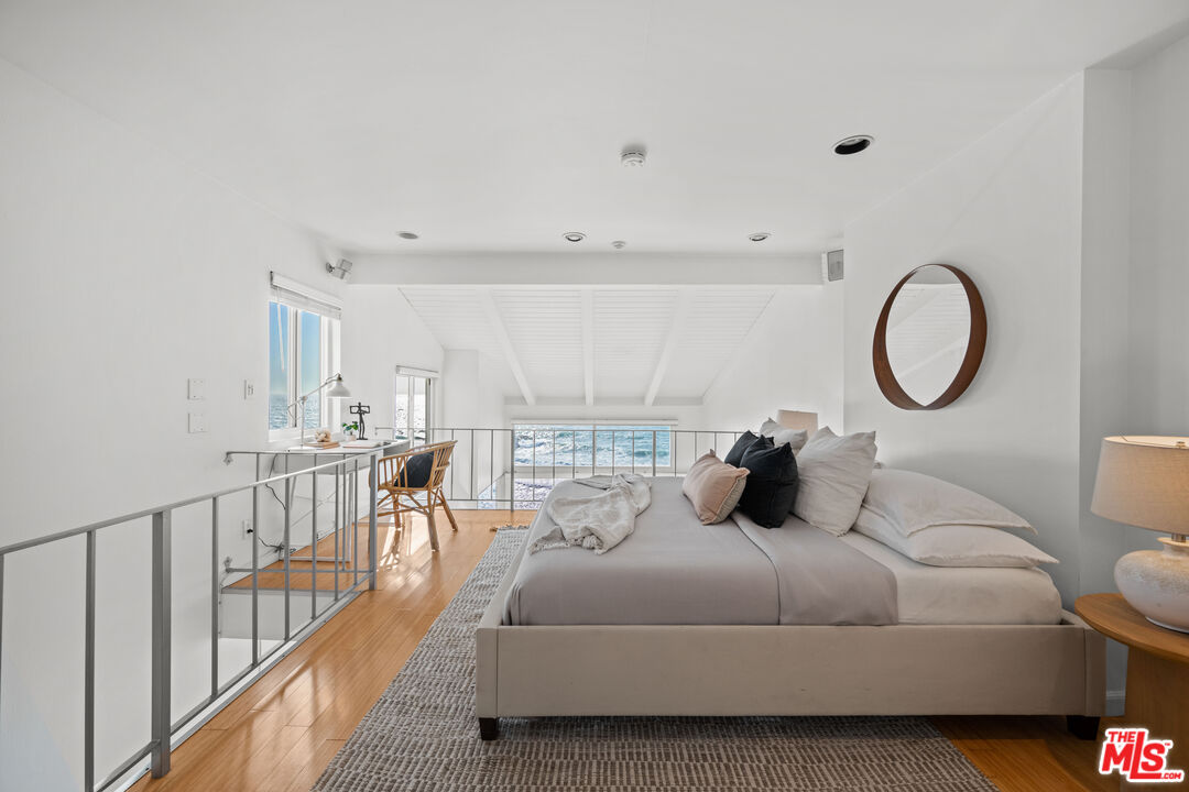 615 Esplanade Unit: 401