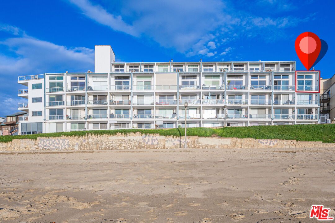 615 Esplanade Unit: 401