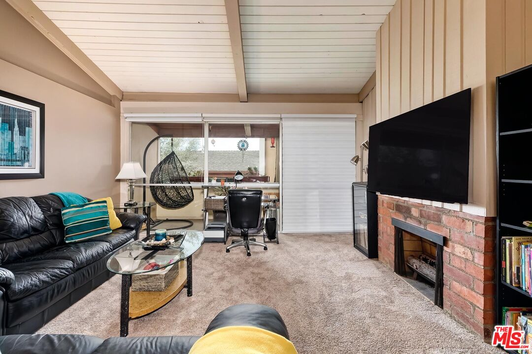 6415 Green Valley Cir Unit: 313