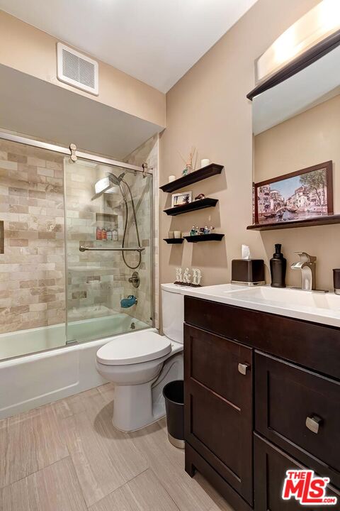 6415 Green Valley Cir Unit: 313