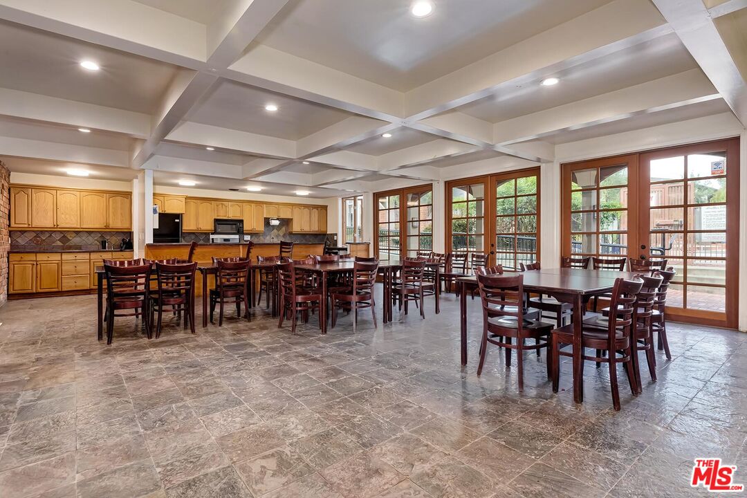 6415 Green Valley Cir Unit: 313