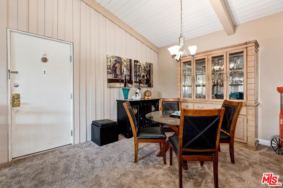 6415 Green Valley Cir Unit: 313