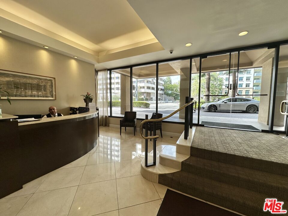 10590 Wilshire Blvd Unit: 802