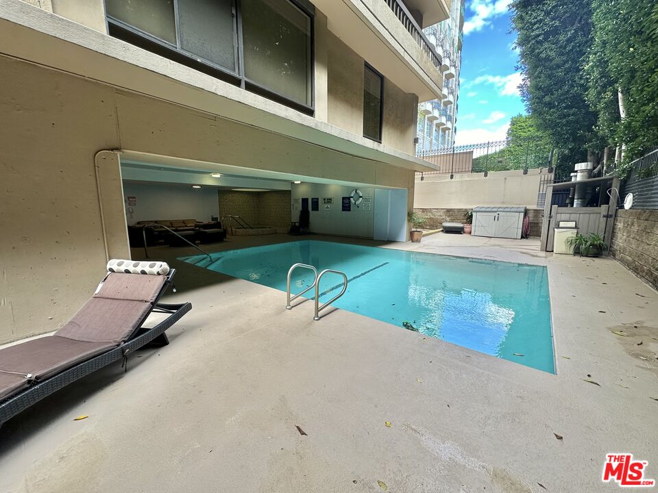 10590 Wilshire Blvd Unit: 802