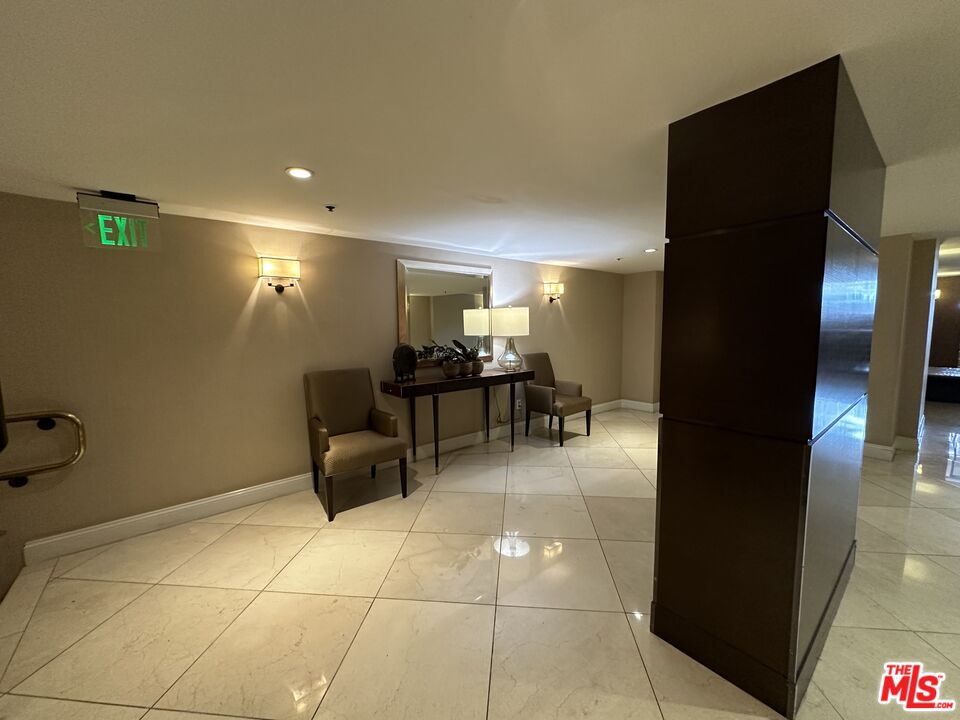 10590 Wilshire Blvd Unit: 802