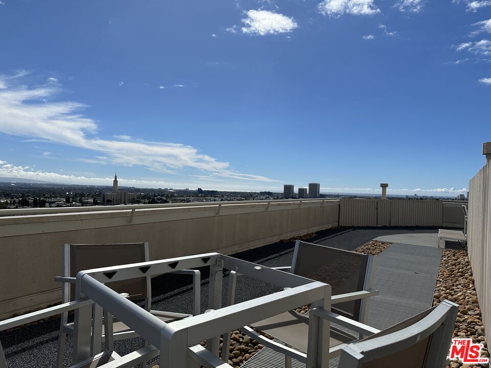 10590 Wilshire Blvd Unit: 802