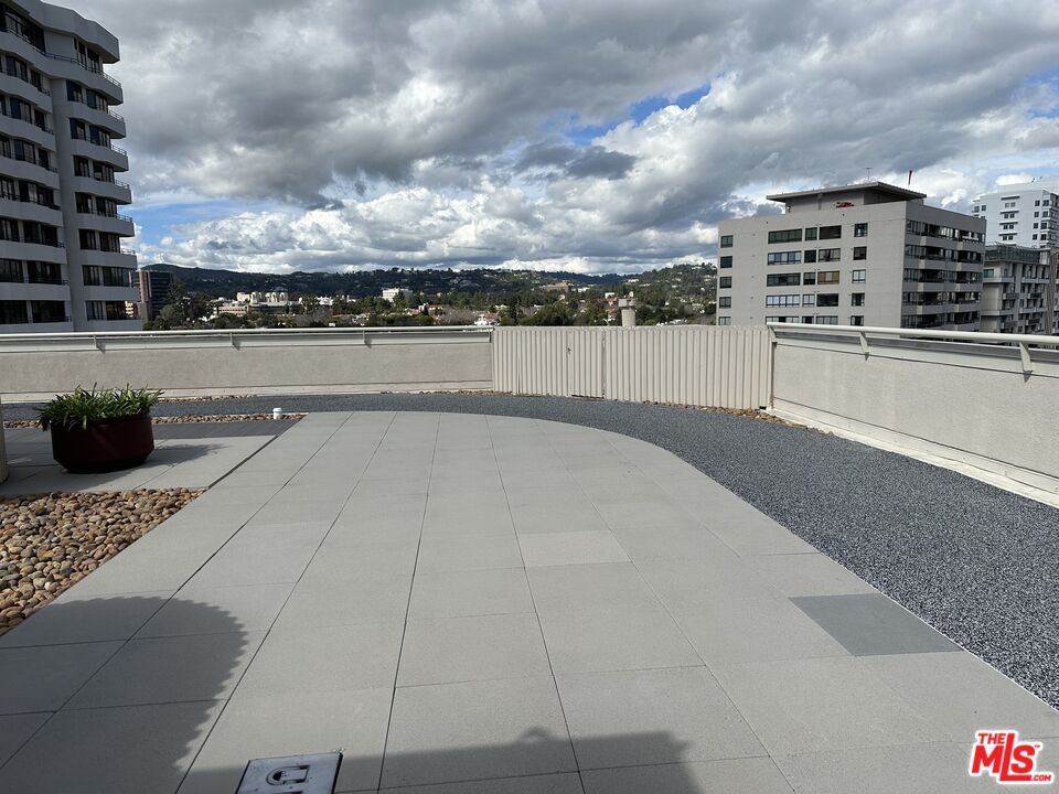 10590 Wilshire Blvd Unit: 802