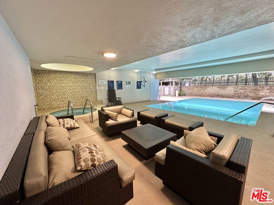 10590 Wilshire Blvd Unit: 802