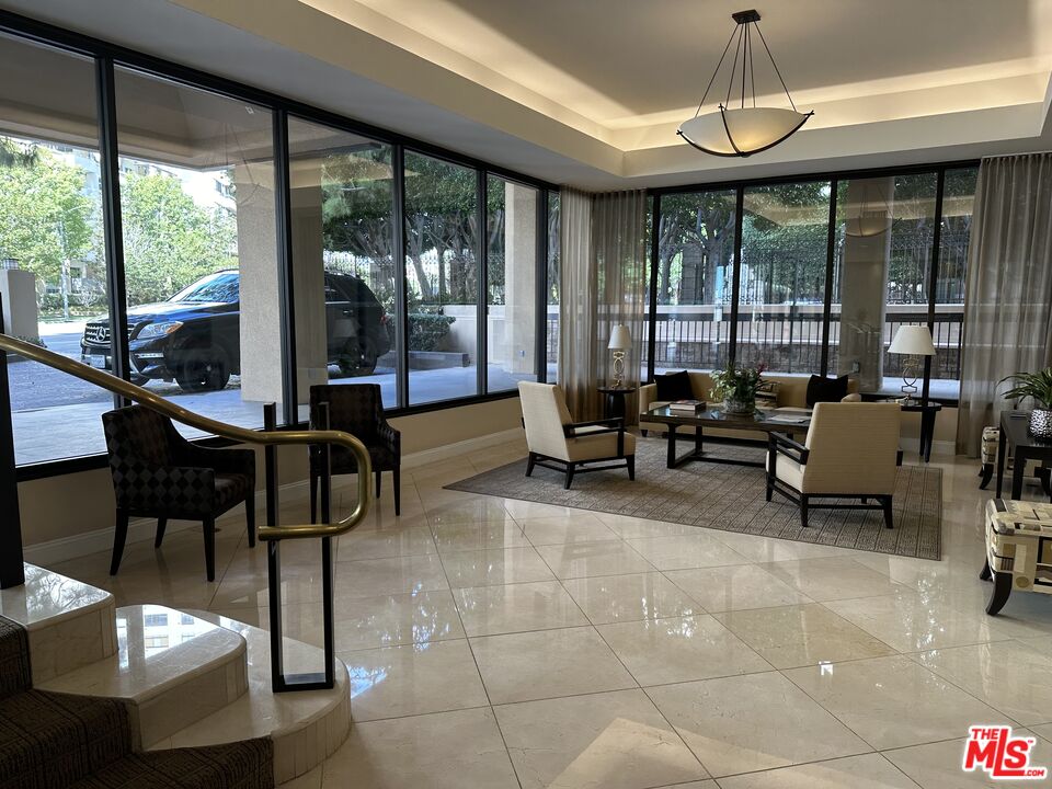 10590 Wilshire Blvd Unit: 802