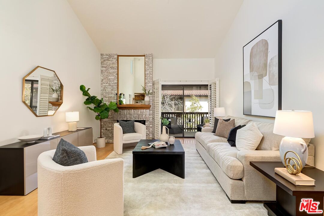 8601 Falmouth Ave Unit: 414