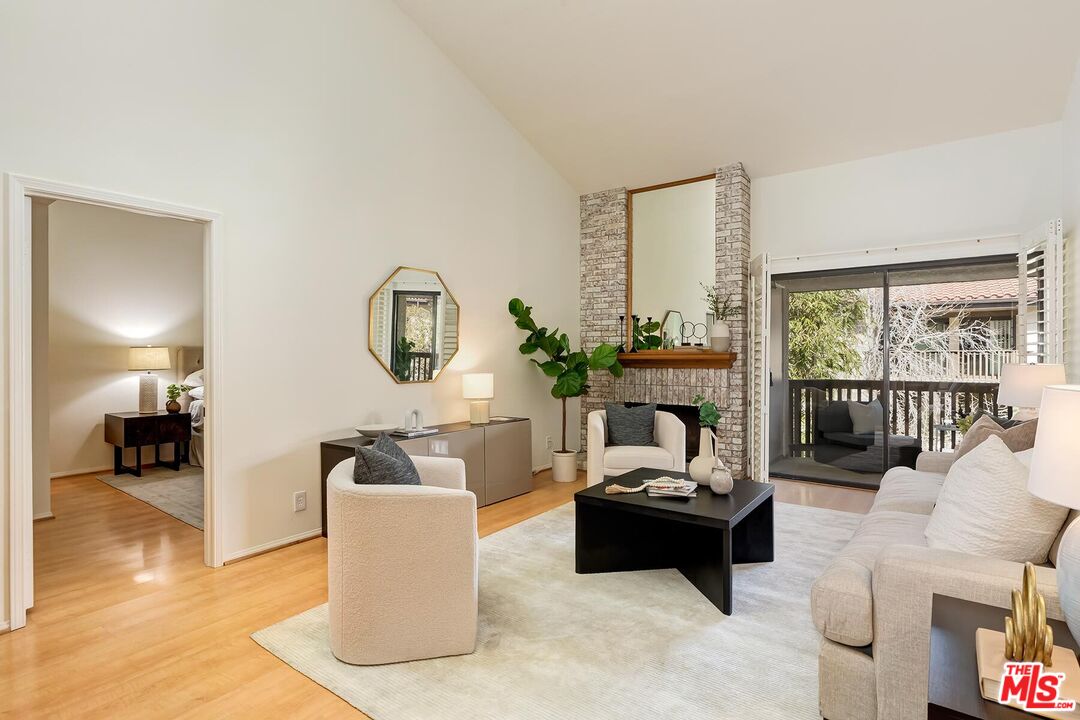8601 Falmouth Ave Unit: 414
