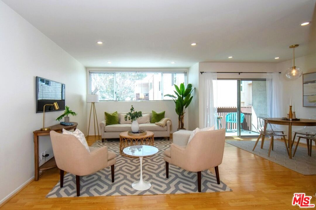 5950 Canterbury Dr Unit: C216