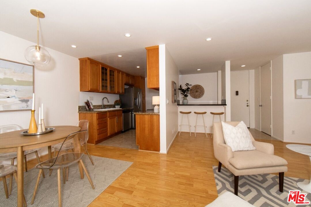 5950 Canterbury Dr Unit: C216