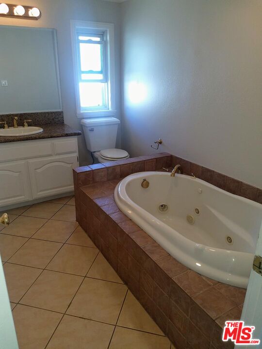 13234 Fiji Way Unit: D