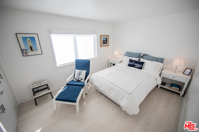 36 ANCHORAGE ST Unit: Penthouse
