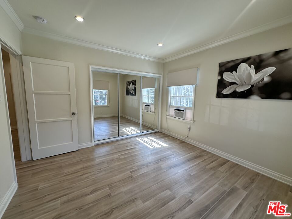 117 N Kings Unit: 119 1/2
