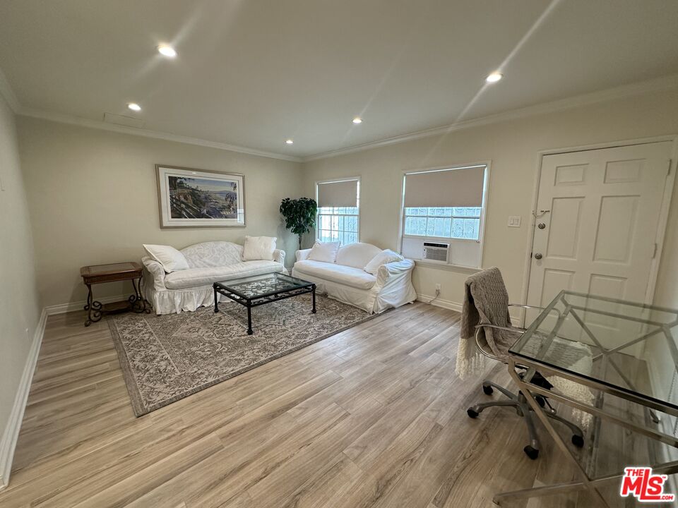117 N Kings Unit: 119 1/2