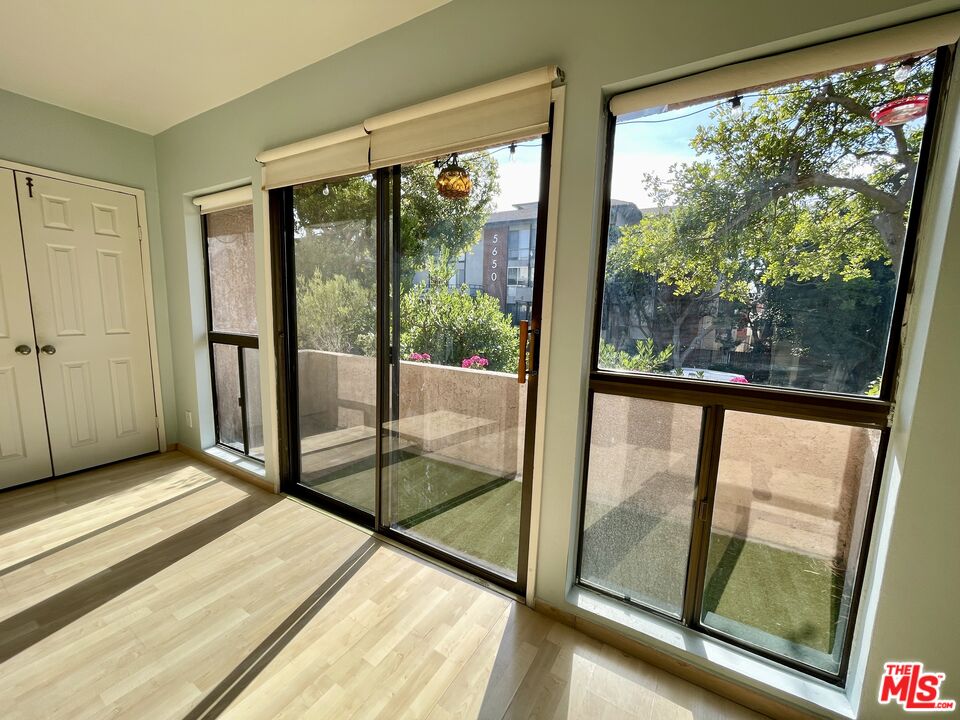 5651 Windsor Way Unit: 102