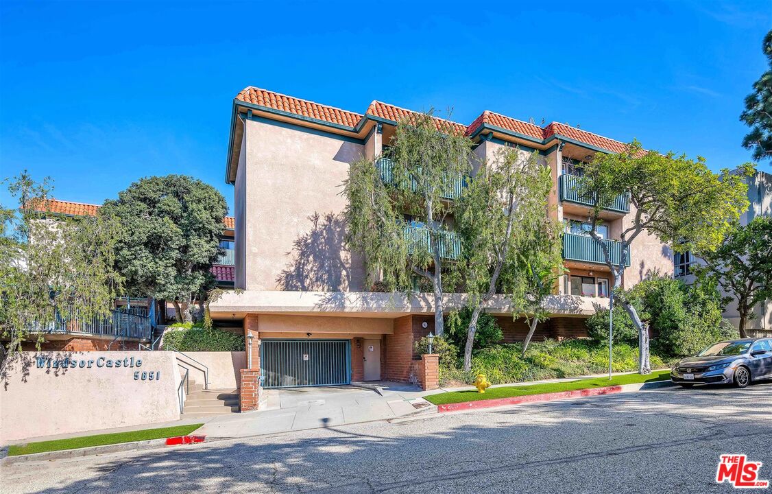 5651 Windsor Way Unit: 102