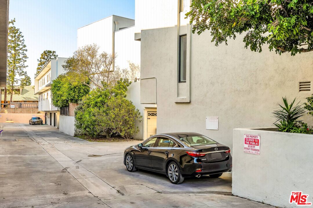 13219 Fiji Way Unit: J