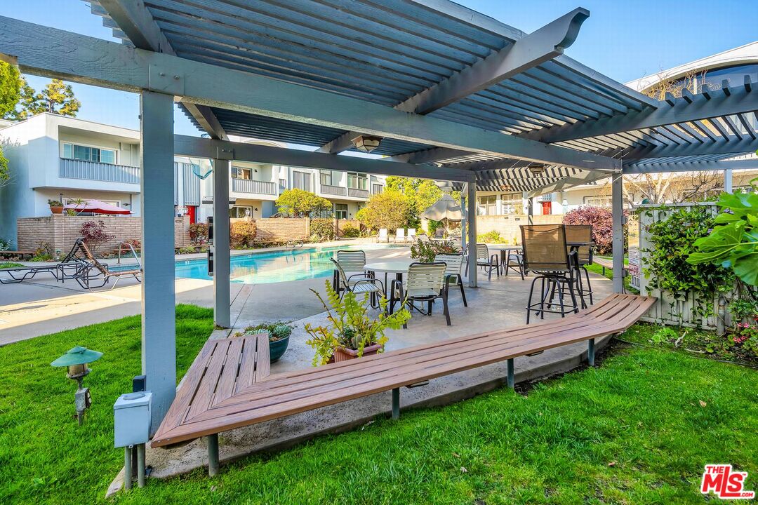 13219 Fiji Way Unit: J