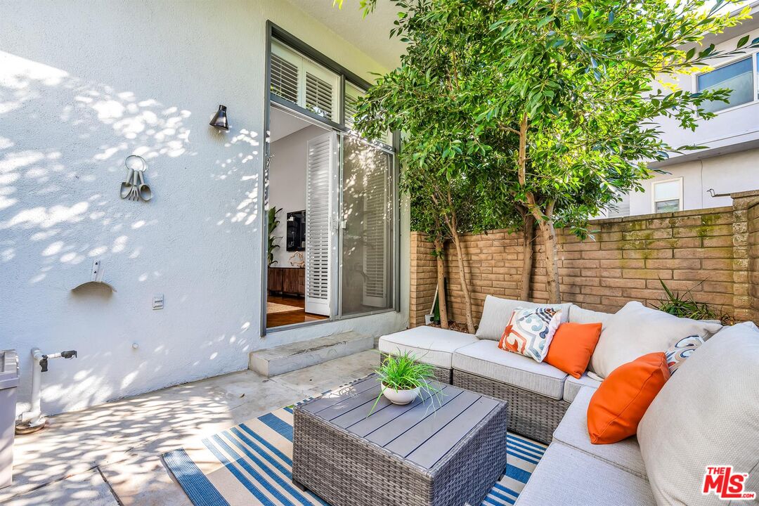 13219 Fiji Way Unit: J