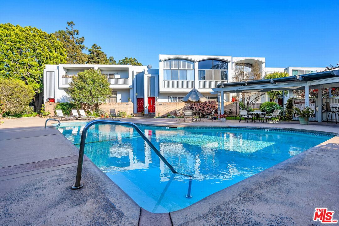 13219 Fiji Way Unit: J