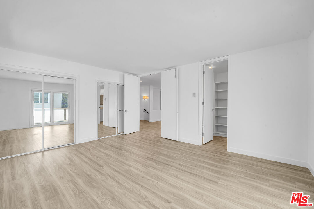 3933 Esplanade Unit: 1