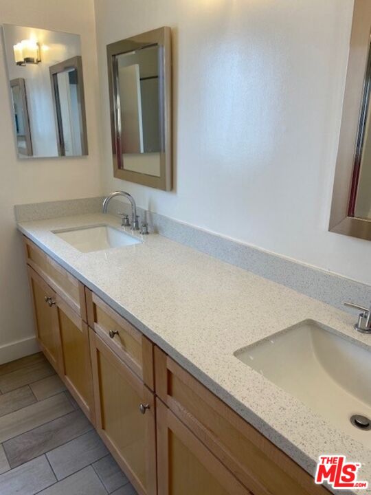 3332 Helms Ave Unit: 1