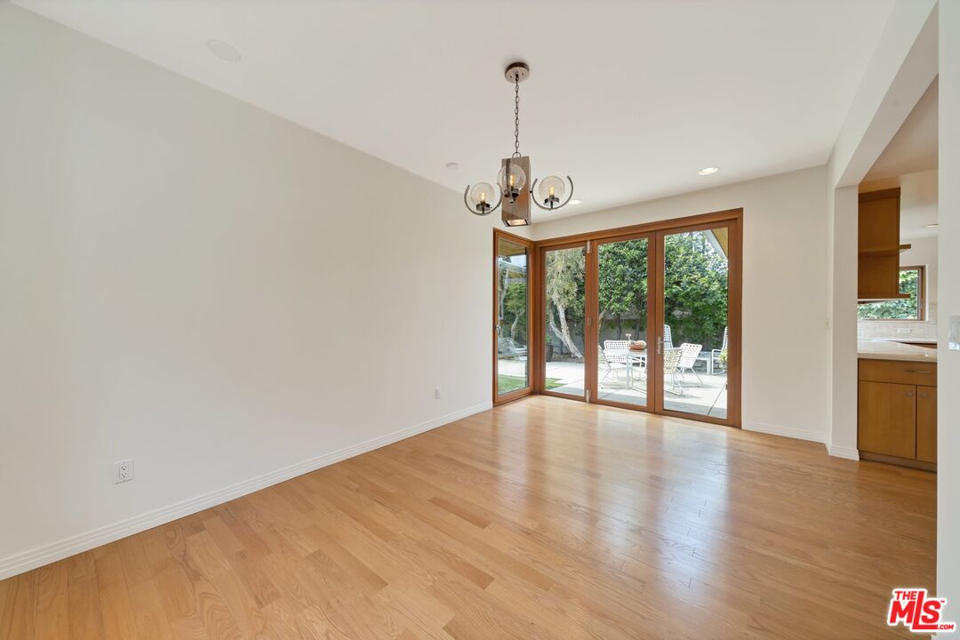 4087 Van Buren Pl