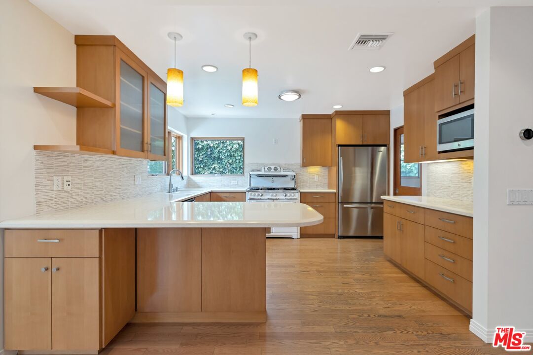 4087 Van Buren Pl