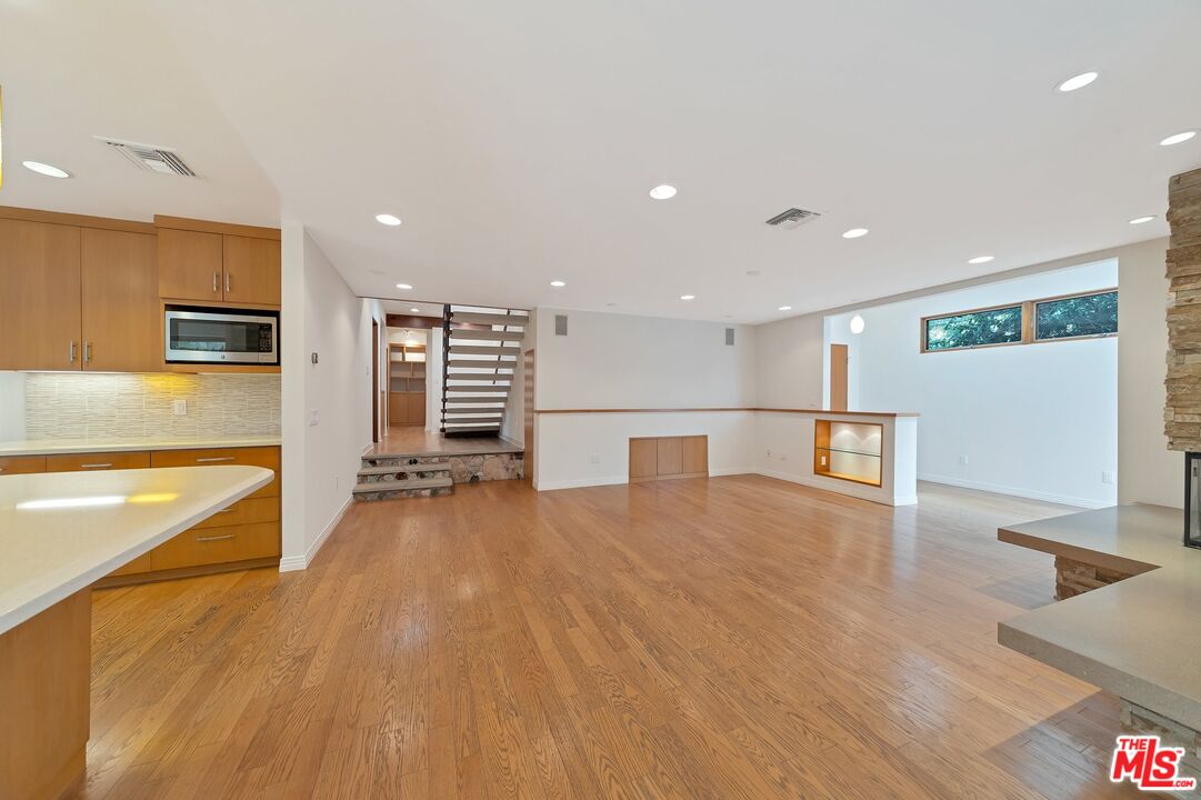 4087 Van Buren Pl