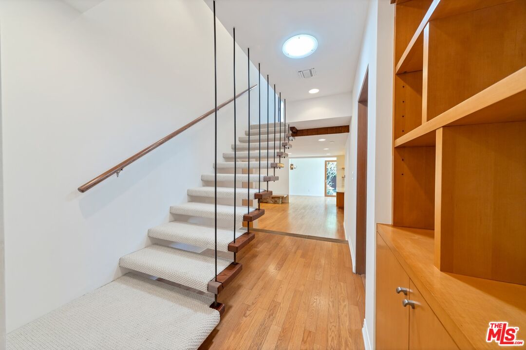 4087 Van Buren Pl