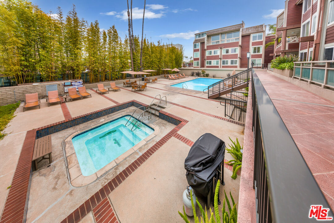 4350 Via Dolce Unit: 109