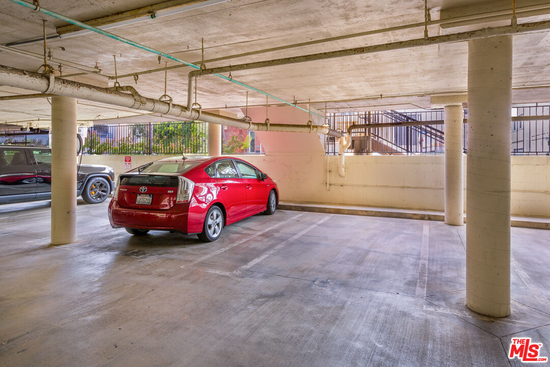 4350 Via Dolce Unit: 109