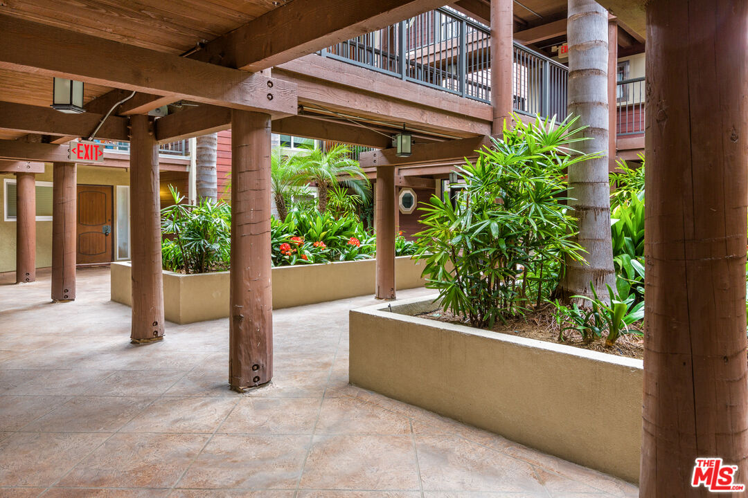 4350 Via Dolce Unit: 109