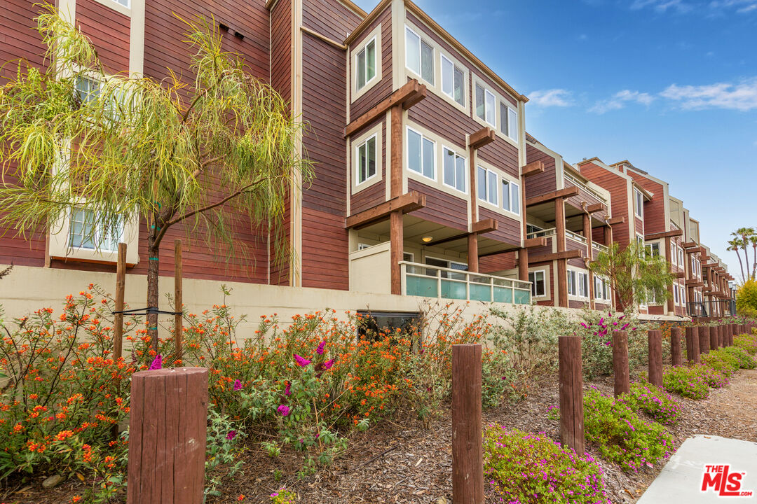 4350 Via Dolce Unit: 109