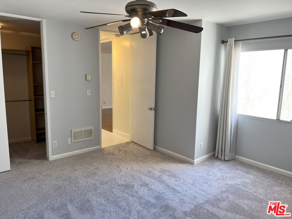 6050 Canterbury Dr Unit: F111